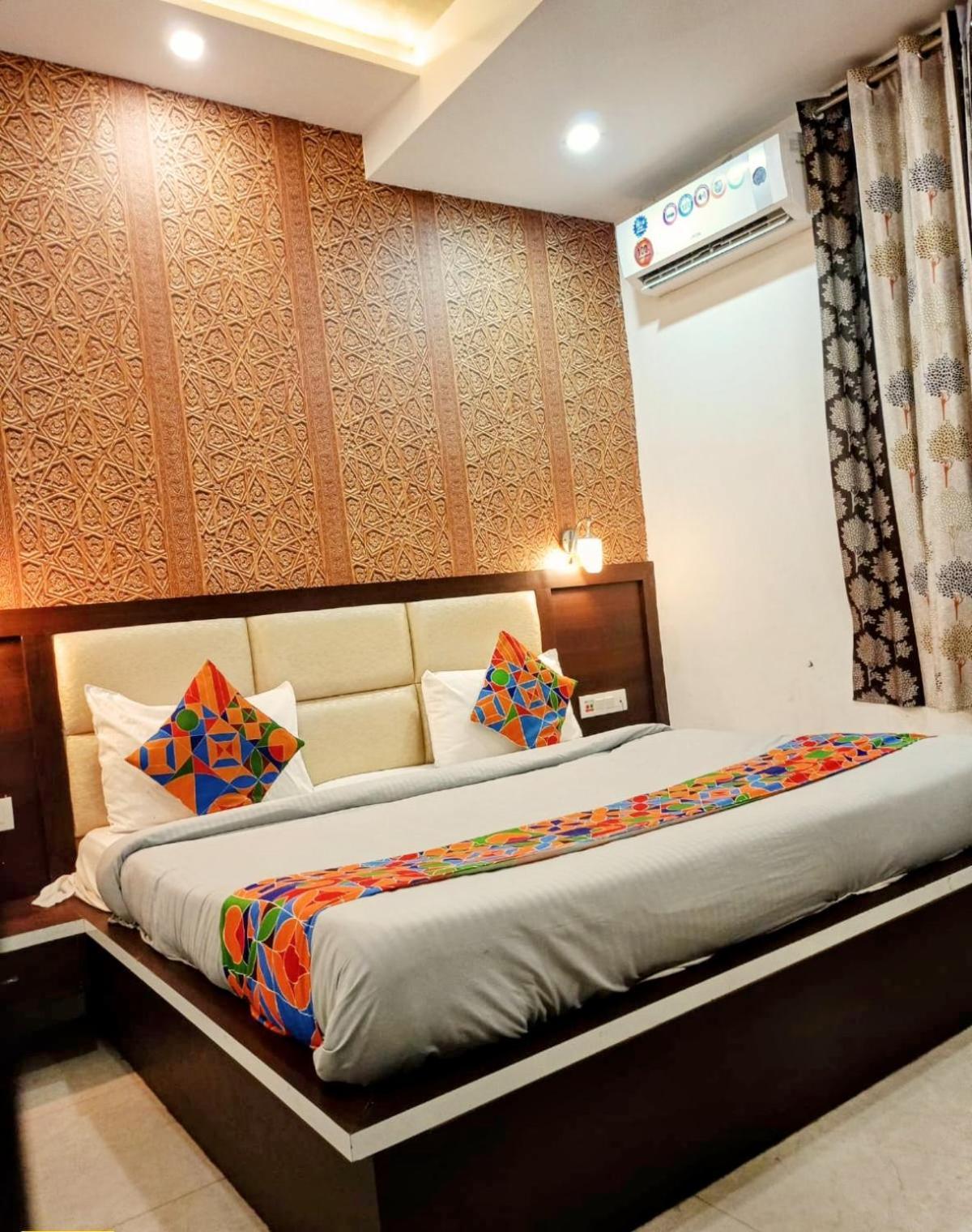 Townhouse 03 Hotel Агра Экстерьер фото