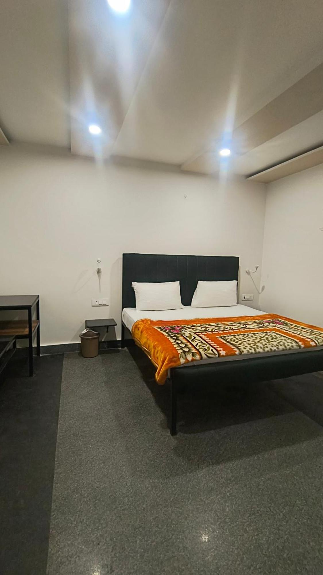 Townhouse 03 Hotel Агра Экстерьер фото